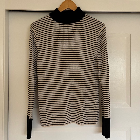 UNE HEURES L/S STRIPED MOCK NECK 'NOIR ET PERLE' - Picture 1 of 3
